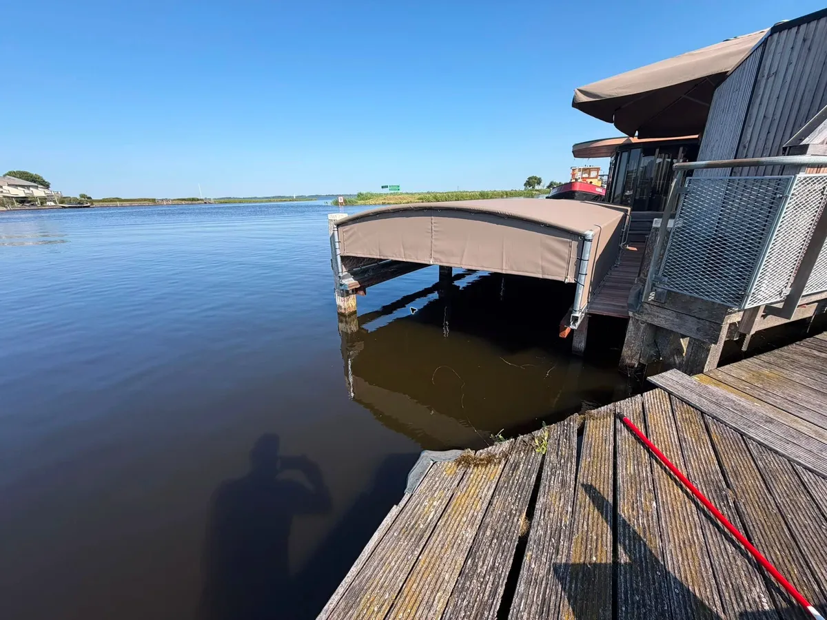 Bootoverkapping, project Wanneperveen